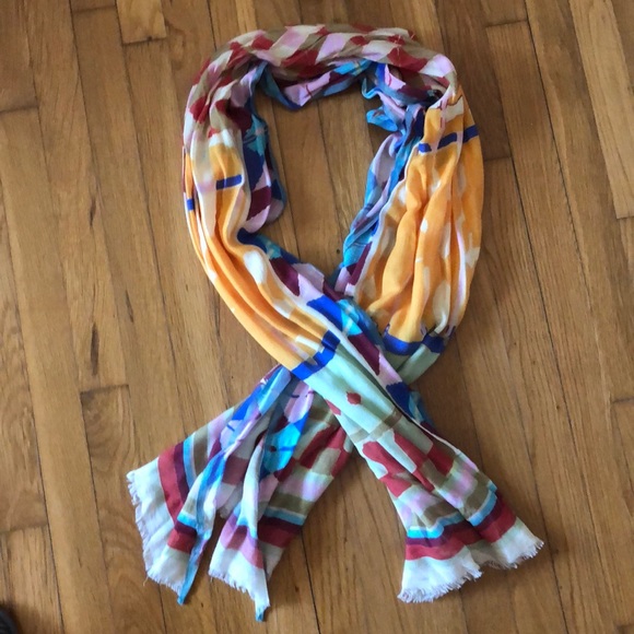 Anthropologie Accessories - NWOT scarf